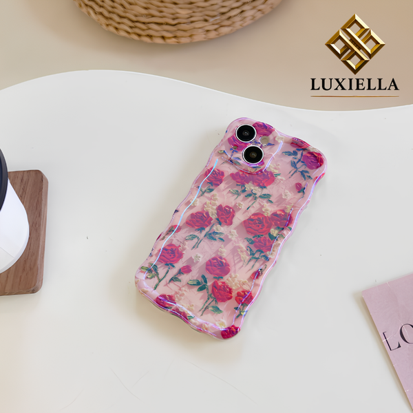Luxiella kırmızı gül desenli pembe şeffaf telefon kılıfı, zarif çiçekli tasarım, iPhone uyumlu şeffaf koruma, lüks görünümlü rose case, dayanıklı ve şık kılıf modeli, romantik telefon kılıfı, modern ve estetik tasarım